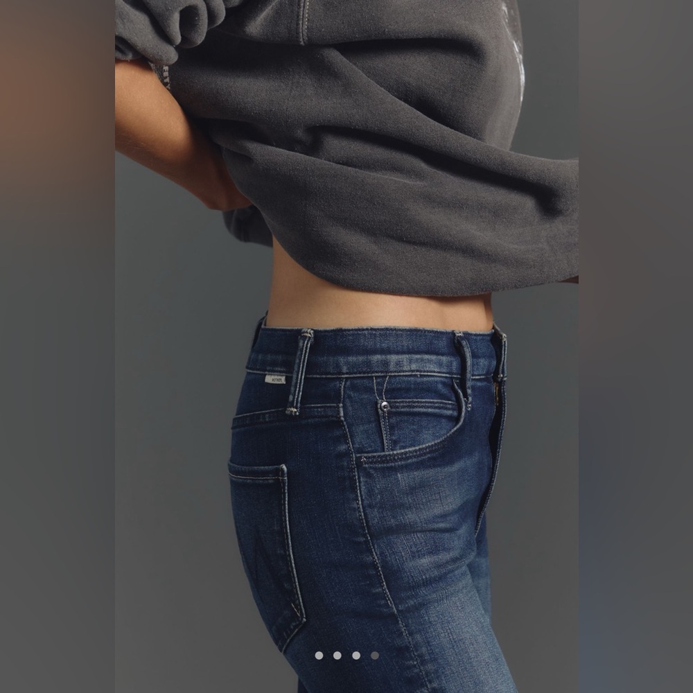 MOTHER Mid Rise Dazzler Ankle in Heirloom - Picture 4 of 8